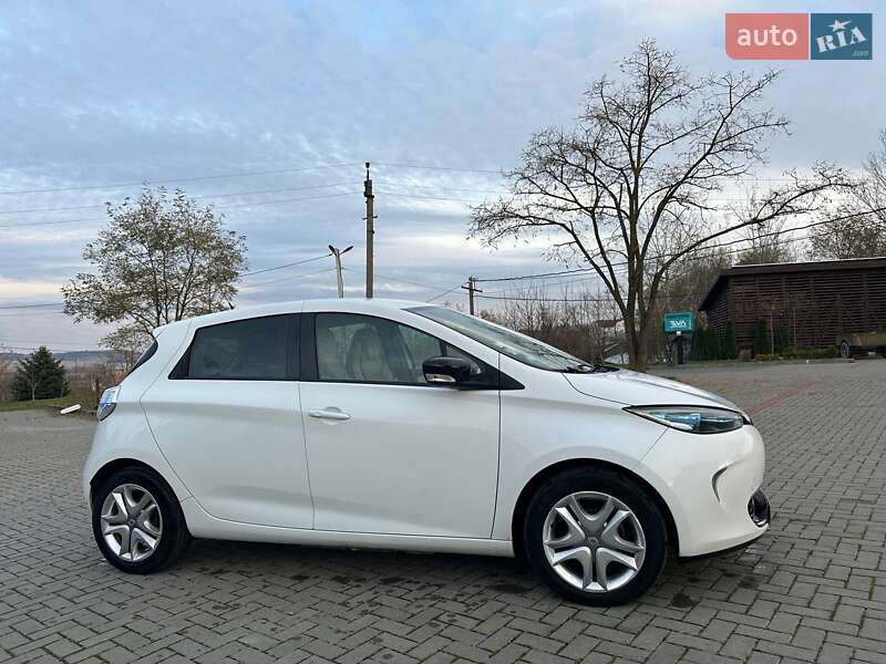 Хетчбек Renault Zoe 2017 в Золочеві