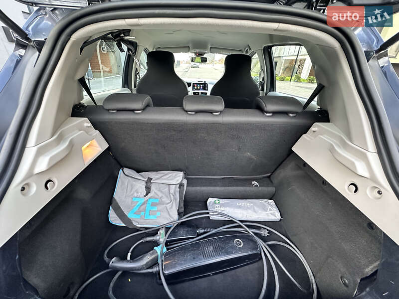 Хетчбек Renault Zoe 2017 в Львові