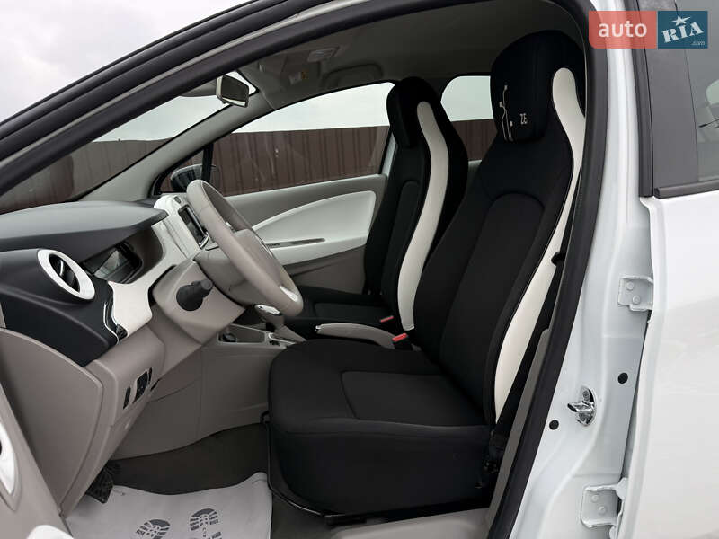 Хэтчбек Renault Zoe 2016 в Виннице