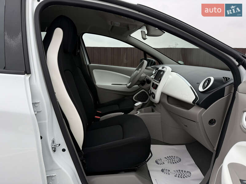 Хэтчбек Renault Zoe 2016 в Виннице