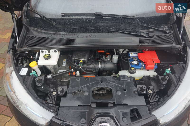 Хетчбек Renault Zoe 2015 в Самборі