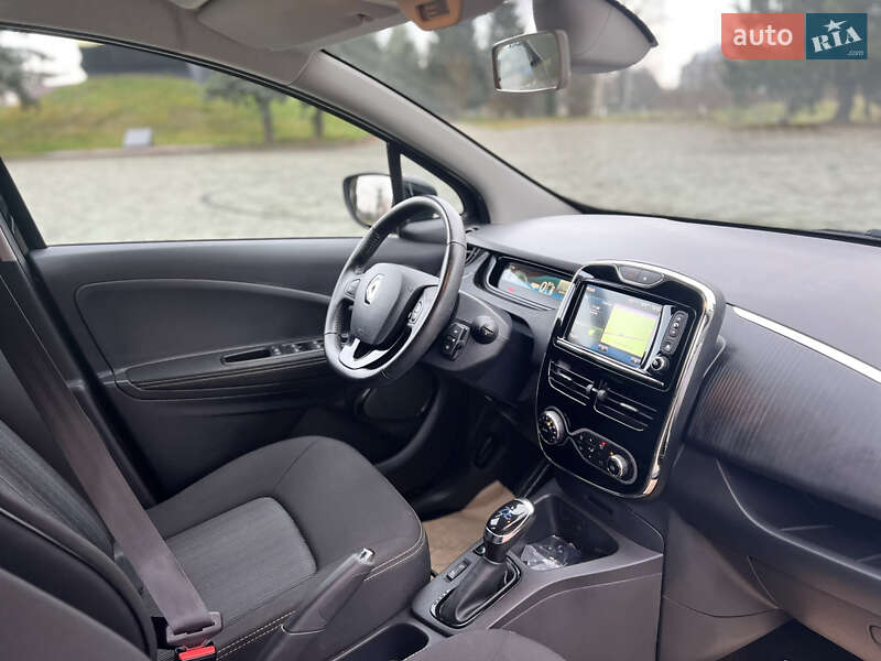 Хетчбек Renault Zoe 2018 в Дубні