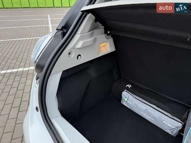 Хэтчбек Renault Zoe 2018 в Дубно фото 17 Хэтчбек Renault Zoe 2018 в Дубно