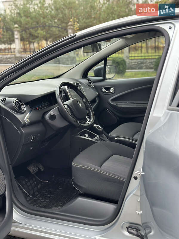 Хэтчбек Renault Zoe 2019 в Золочеве фото 14 Хэтчбек Renault Zoe 2019 в Золочеве