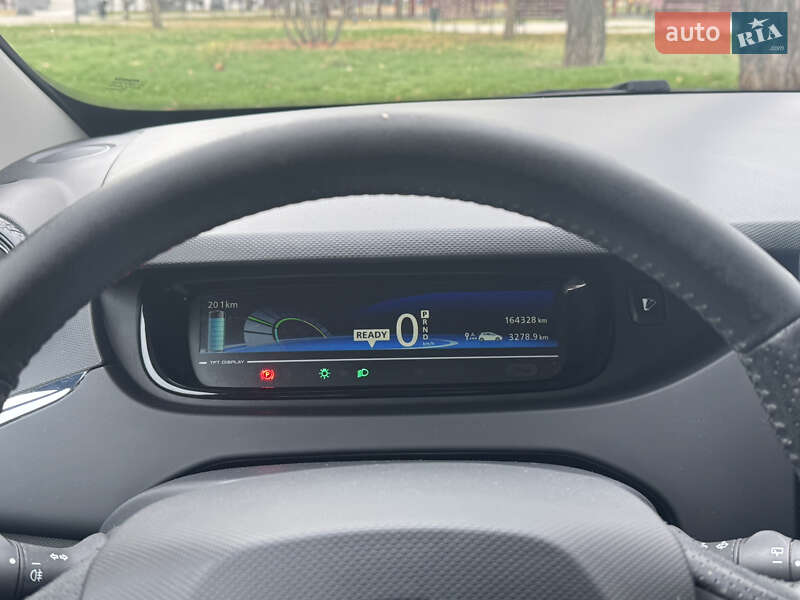 Хэтчбек Renault Zoe 2017 в Николаеве фото 15 Хэтчбек Renault Zoe 2017 в Николаеве