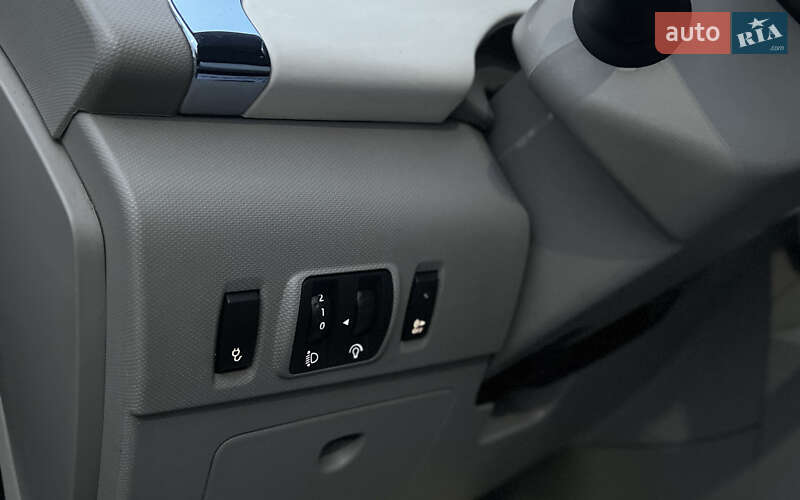 Хетчбек Renault Zoe 2013 в Мукачевому