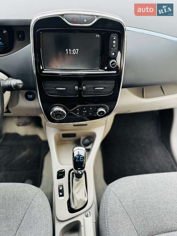 Хетчбек Renault Zoe 2014 в Здолбуніві