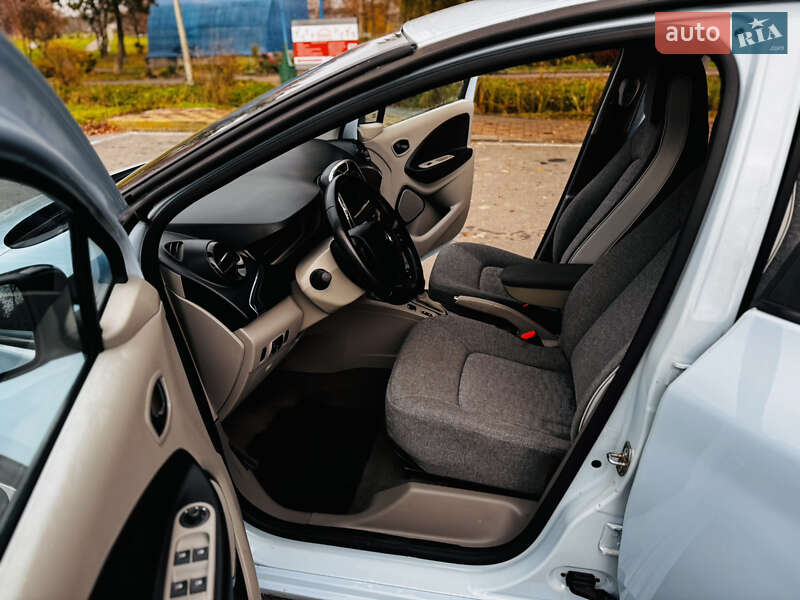 Хетчбек Renault Zoe 2014 в Здолбуніві