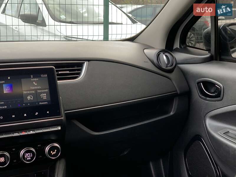 Хэтчбек Renault Zoe 2020 в Бердичеве фото 55 Хэтчбек Renault Zoe 2020 в Бердичеве