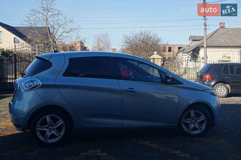 Хетчбек Renault Zoe 2015 в Самборі