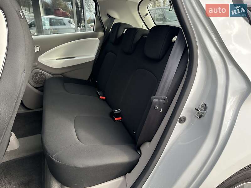 Хетчбек Renault Zoe 2019 в Києві фото 26 Хетчбек Renault Zoe 2019 в Києві