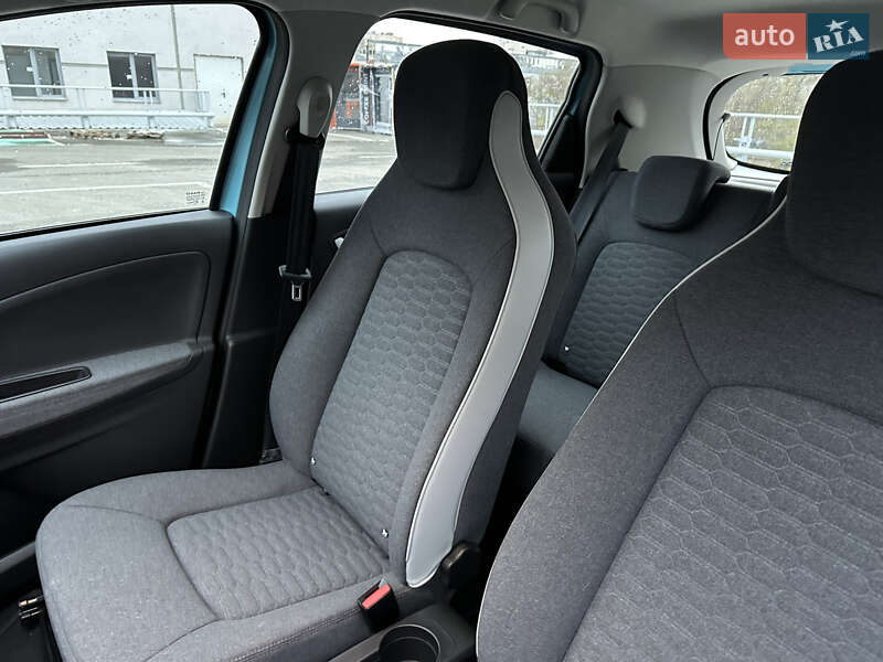 Хэтчбек Renault Zoe 2021 в Киеве