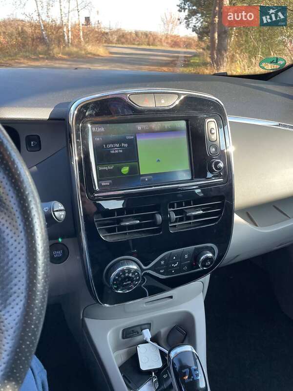 Хэтчбек Renault Zoe 2014 в Львове фото 22 Хэтчбек Renault Zoe 2014 в Львове