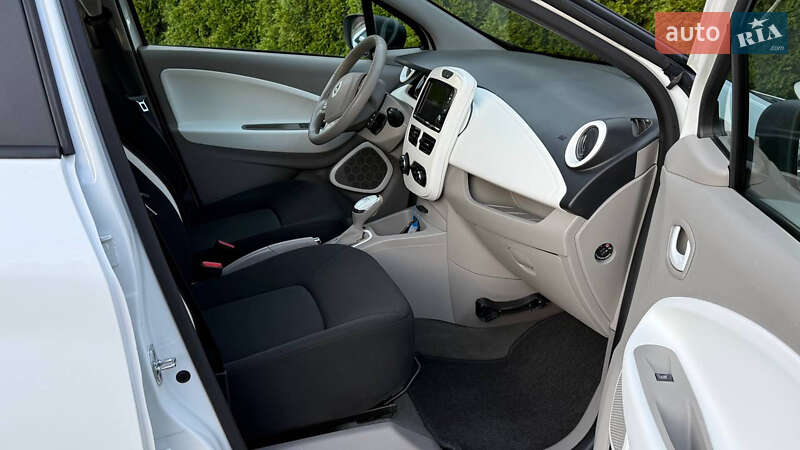 Хэтчбек Renault Zoe 2019 в Николаеве фото 33 Хэтчбек Renault Zoe 2019 в Николаеве