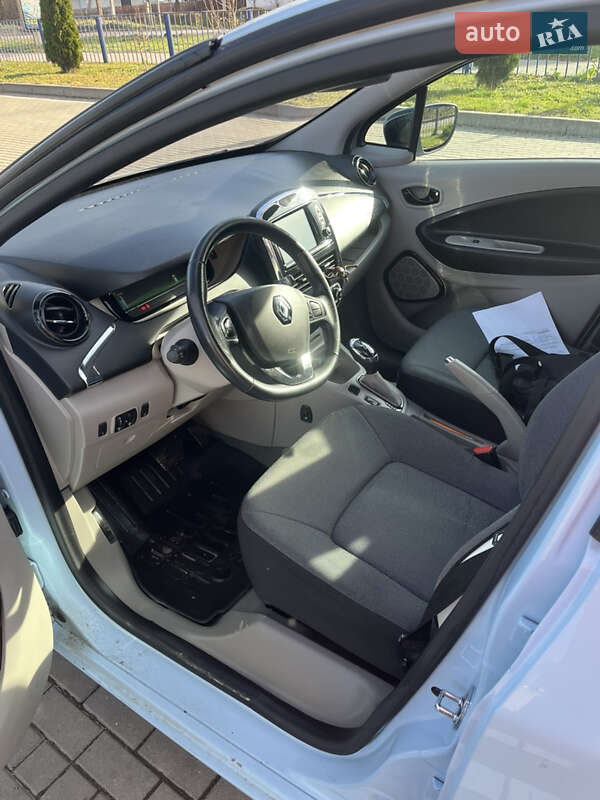 Хетчбек Renault Zoe 2016 в Старокостянтинові фото 8 Хетчбек Renault Zoe 2016 в Старокостянтинові