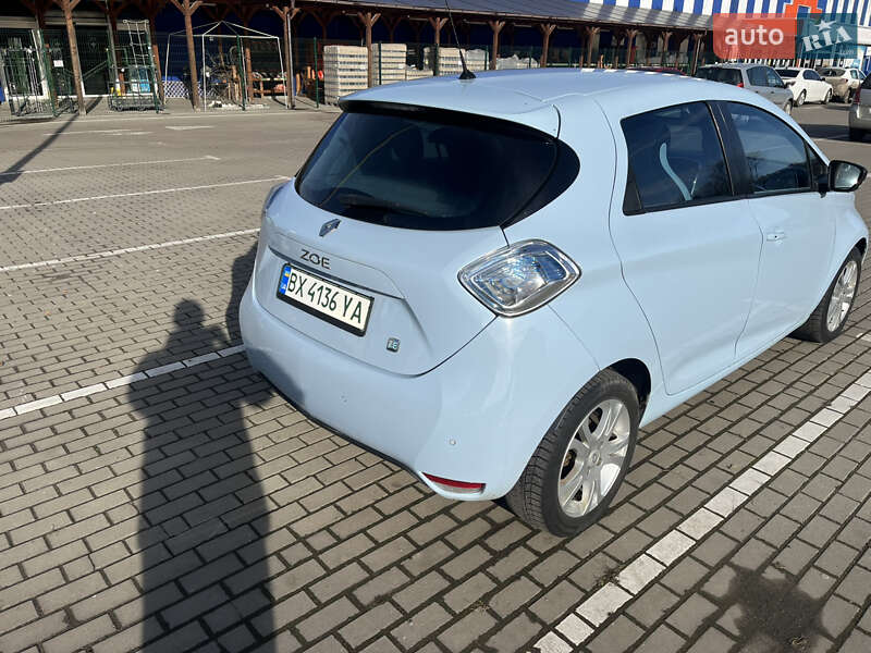 Хетчбек Renault Zoe 2016 в Старокостянтинові фото 4 Хетчбек Renault Zoe 2016 в Старокостянтинові