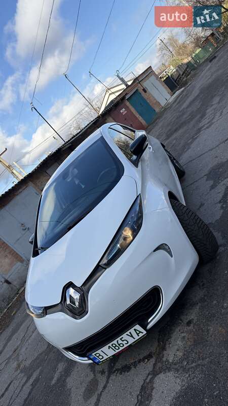 Хэтчбек Renault Zoe 2017 в Полтаве