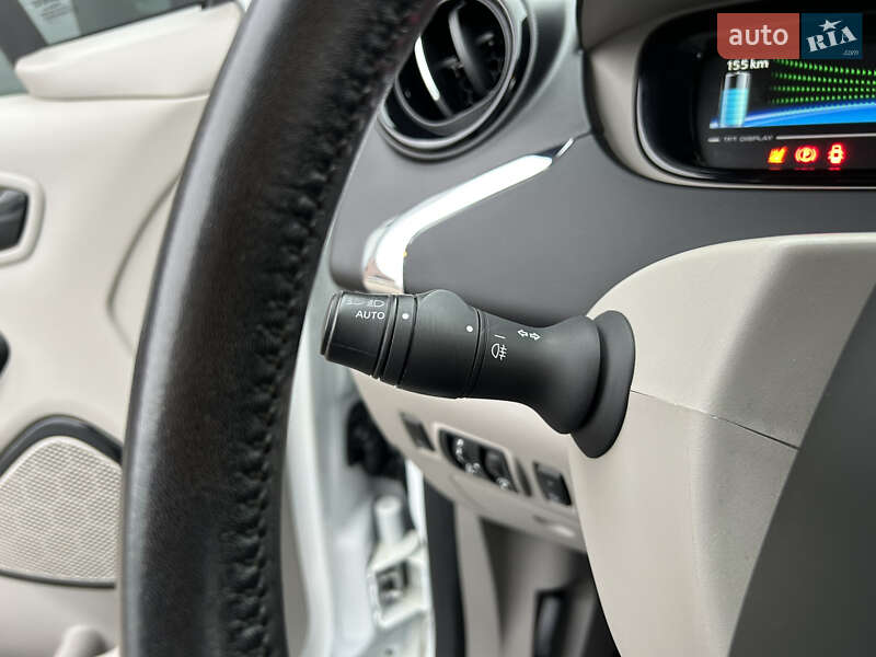 Хетчбек Renault Zoe 2016 в Луцьку фото 17 Хетчбек Renault Zoe 2016 в Луцьку