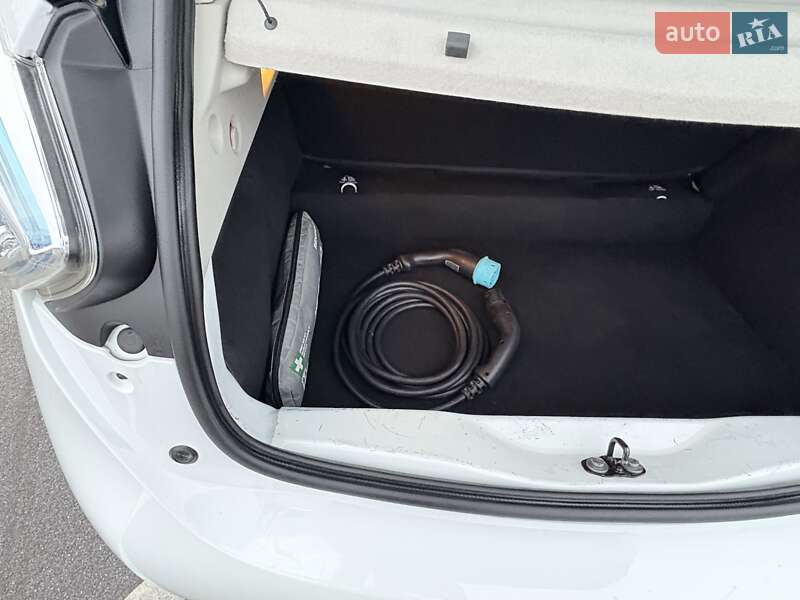 Хэтчбек Renault Zoe 2018 в Виннице фото 57 Хэтчбек Renault Zoe 2018 в Виннице