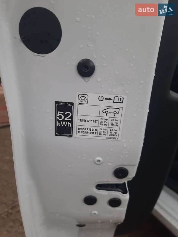 Хетчбек Renault Zoe 2021 в Калуші