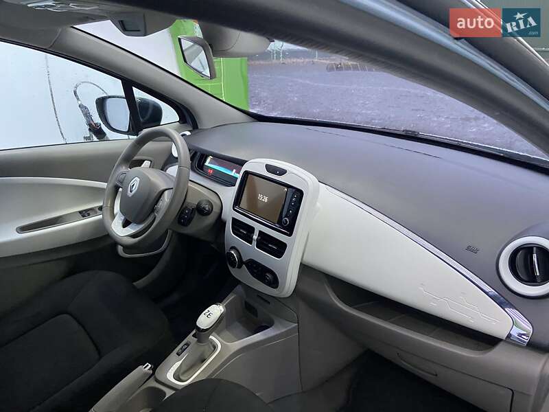 Хэтчбек Renault Zoe 2015 в Золочеве