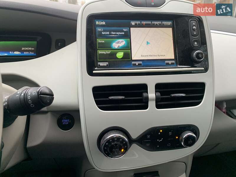 Хетчбек Renault Zoe 2014 в Кропивницькому фото 7 Хетчбек Renault Zoe 2014 в Кропивницькому