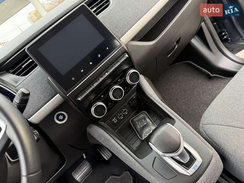 Хетчбек Renault Zoe 2022 в Дніпрі