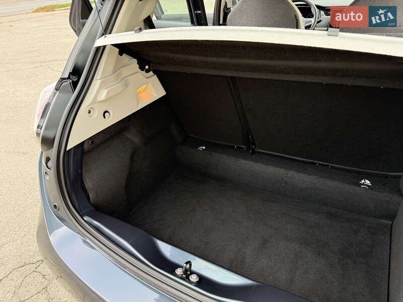 Хетчбек Renault Zoe 2022 в Дніпрі
