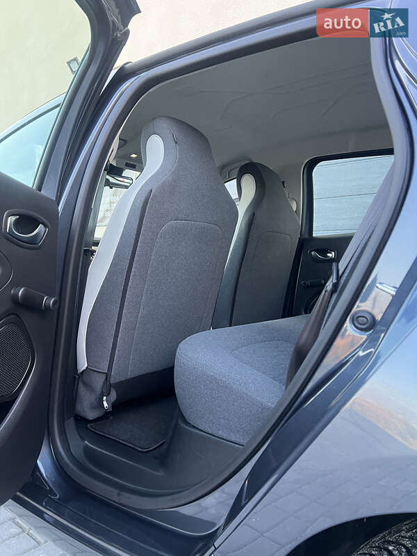 Хэтчбек Renault Zoe 2021 в Львове