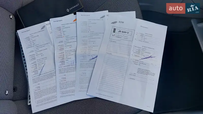 Хетчбек Renault Zoe 2016 в Луцьку документ