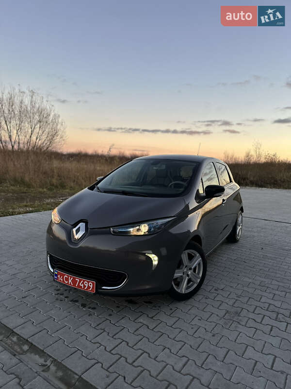 Хэтчбек Renault Zoe 2017 в Львове