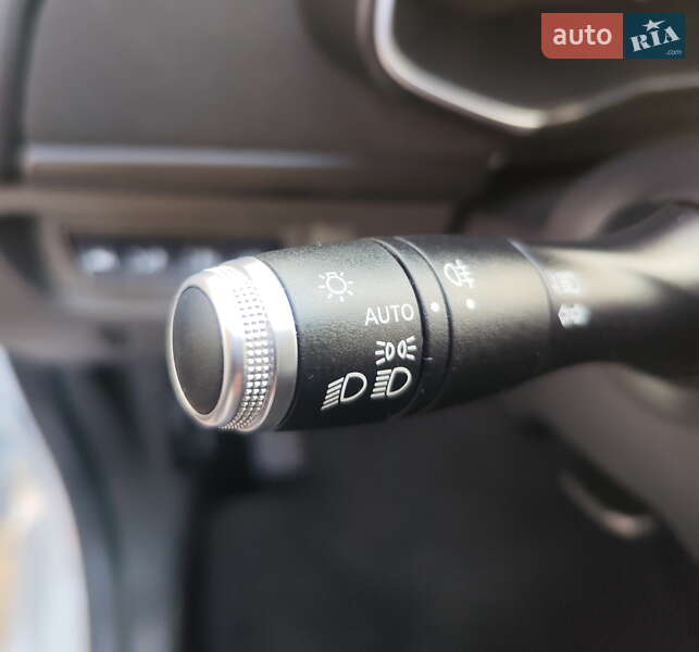 Хэтчбек Renault Zoe 2020 в Новых Санжарах