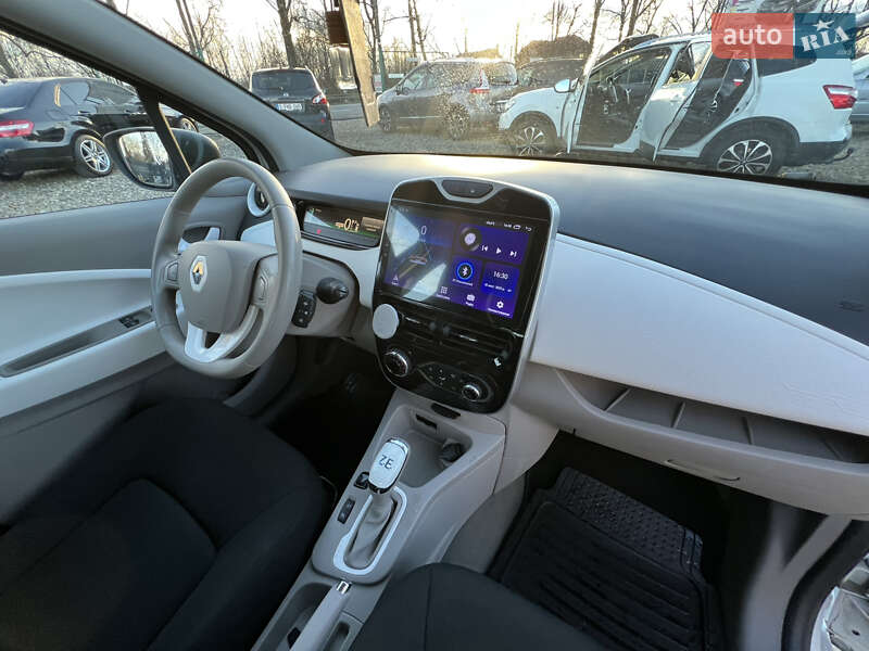 Хэтчбек Renault Zoe 2017 в Коломые фото 19 Хэтчбек Renault Zoe 2017 в Коломые