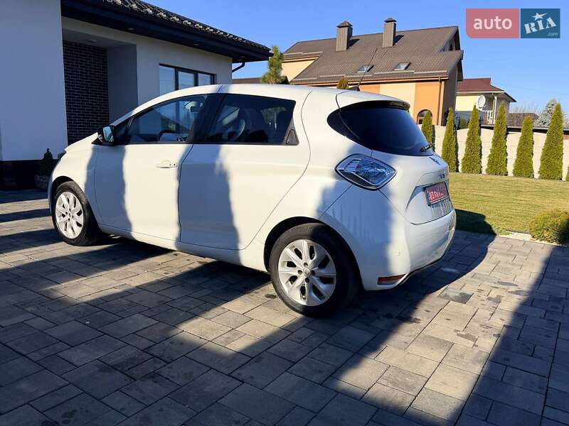 Хетчбек Renault Zoe 2015 в Рівному фото 5 Хетчбек Renault Zoe 2015 в Рівному