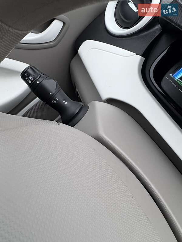 Хэтчбек Renault Zoe 2017 в Виннице