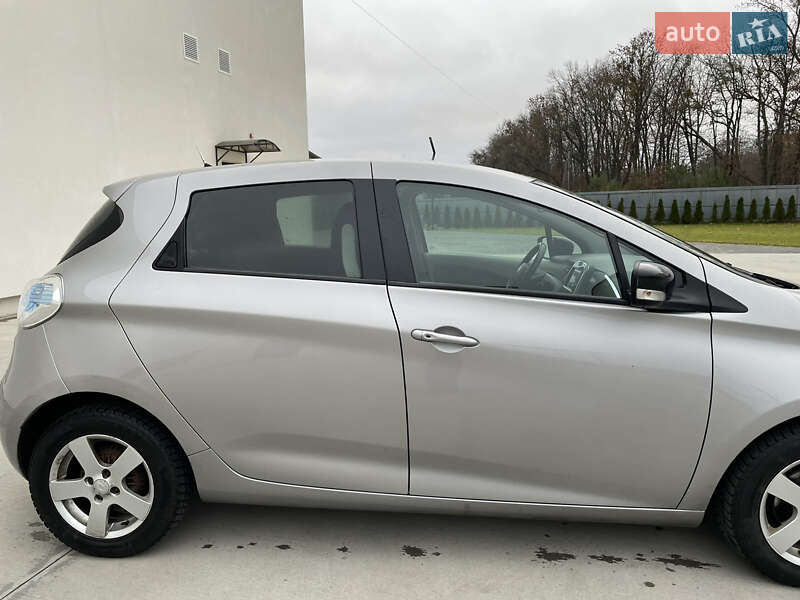 Хэтчбек Renault Zoe 2016 в Луцке фото 14 Хэтчбек Renault Zoe 2016 в Луцке