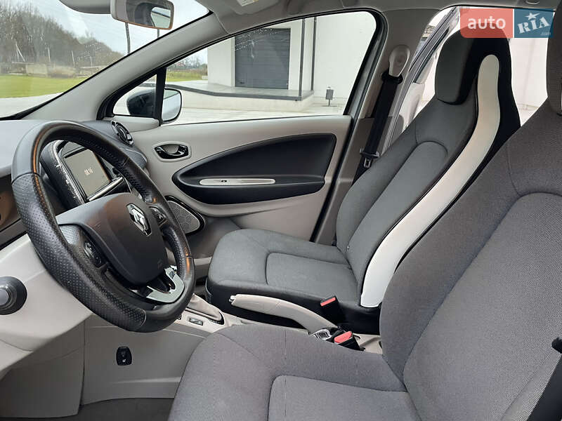 Хэтчбек Renault Zoe 2016 в Луцке фото 20 Хэтчбек Renault Zoe 2016 в Луцке