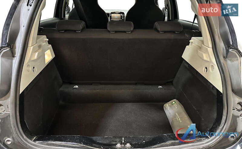 Хетчбек Renault Zoe 2016 в Миколаєві