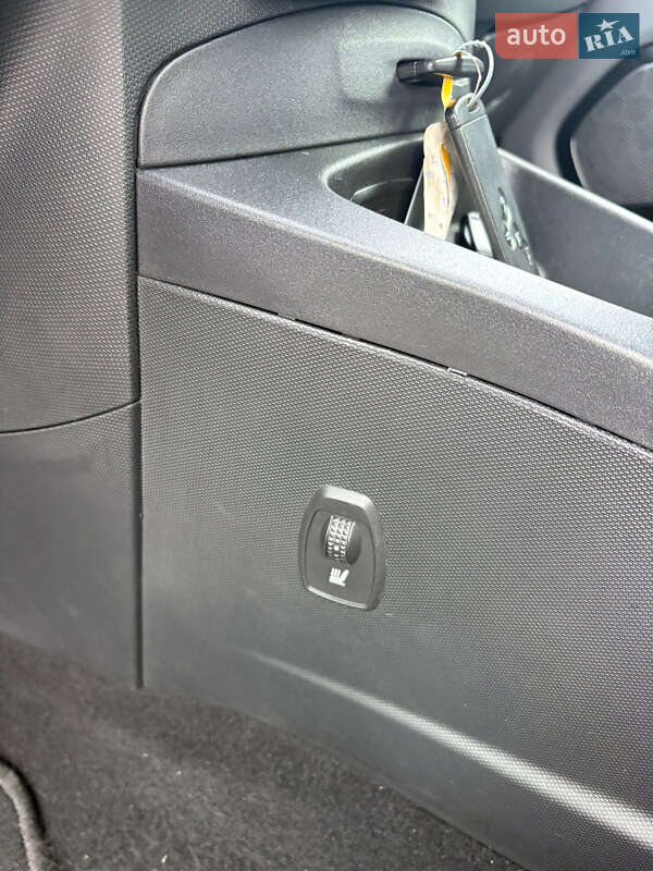 Хэтчбек Renault Zoe 2018 в Ровно