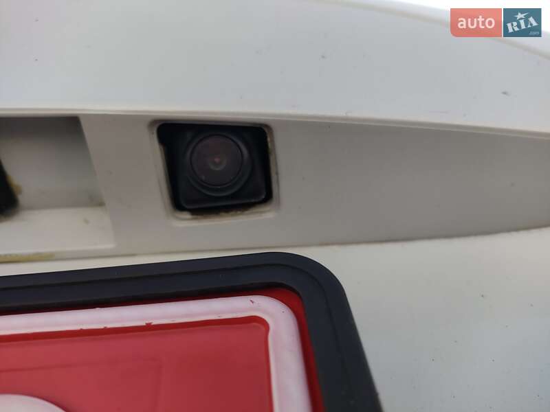 Хэтчбек Renault Zoe 2014 в Львове