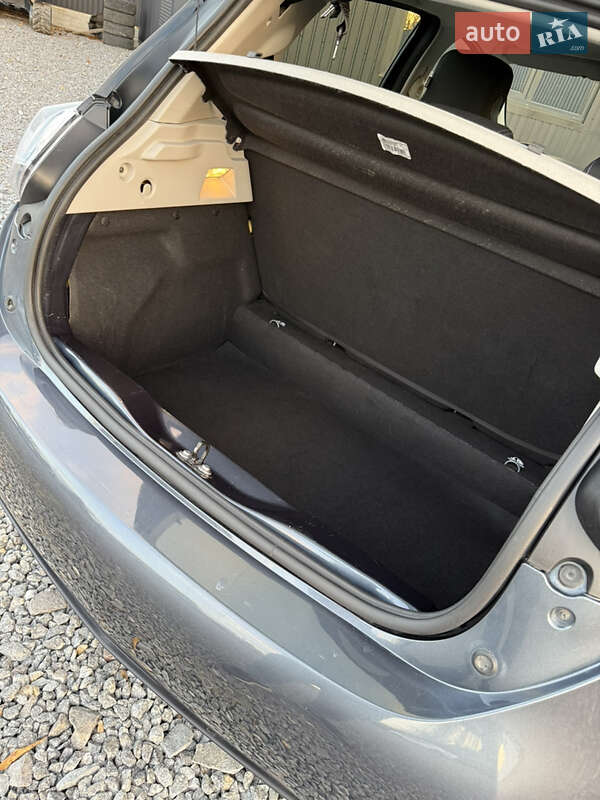 Хэтчбек Renault Zoe 2018 в Дрогобыче