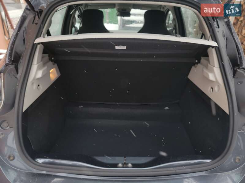 Хэтчбек Renault Zoe 2022 в Львове