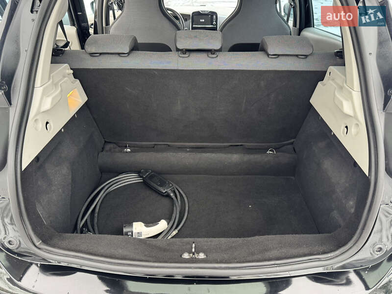 Хетчбек Renault Zoe 2014 в Радивиліві