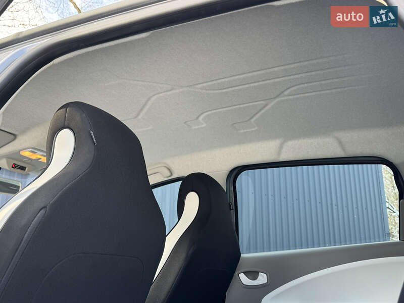 Хэтчбек Renault Zoe 2015 в Дрогобыче