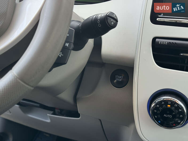 Хэтчбек Renault Zoe 2015 в Дрогобыче