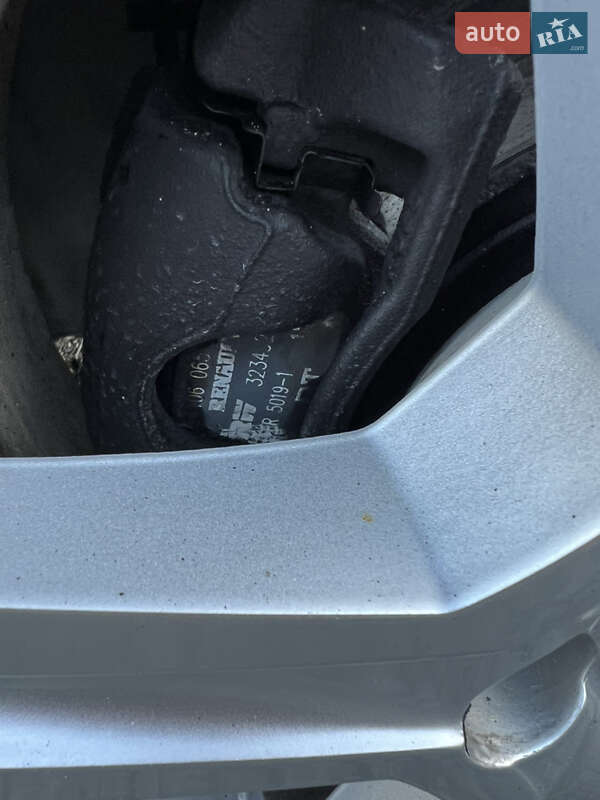 Хетчбек Renault Zoe 2017 в Рівному