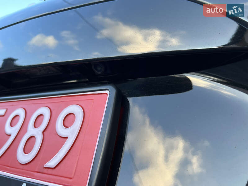 Хетчбек Renault Zoe 2017 в Рівному