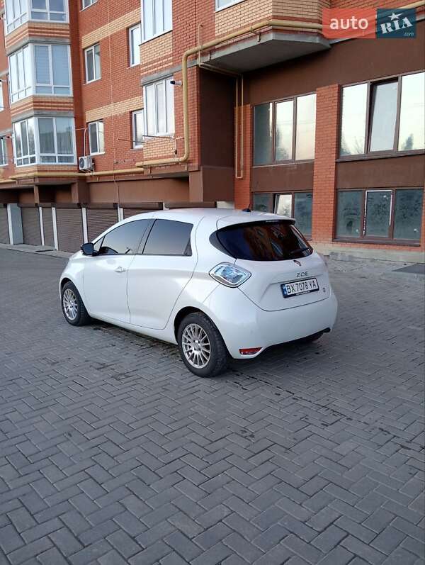 Хетчбек Renault Zoe 2015 в Хмельницькому