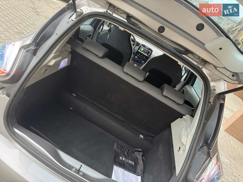 Хетчбек Renault Zoe 2015 в Хмельницькому фото 15 Хетчбек Renault Zoe 2015 в Хмельницькому