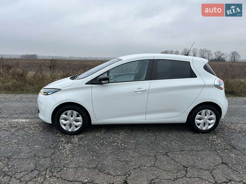 Хетчбек Renault Zoe 2016 в Києві фото 2 Хетчбек Renault Zoe 2016 в Києві